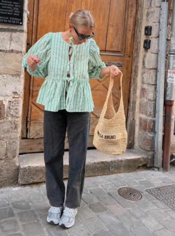 Blusa  Influencer Verde rayas de lazos Moda España 3