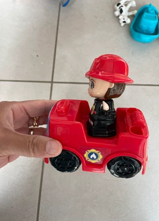 Pompier et voiture, marca: sans marque, estado: Satisfactorio, tamaño: 24-36 meses / 92 cm, 1,50 €, 2,28 € Protección al comprador incluida