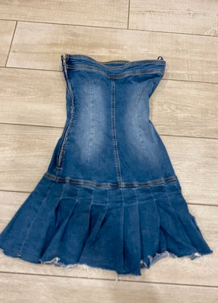 Robe bustier, marque: Bershka, état: Très bon état, taille: XS / 34 / 6, 7,00 €, 8,05 € Protection acheteurs incluse