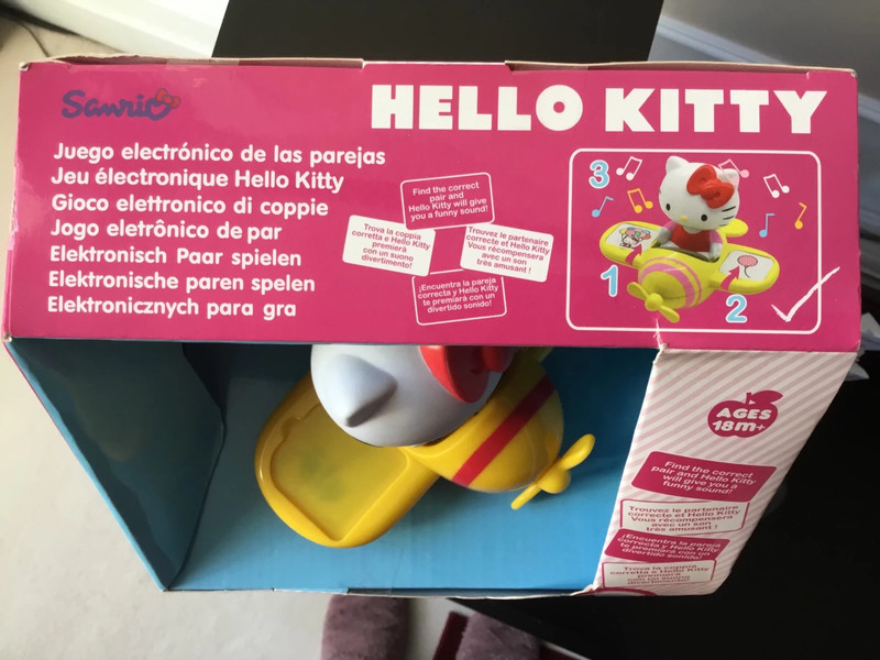 Hello Kitty: Matching Pairs