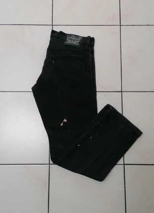🌹Jean Levi's Noir Taille W32 JL2405023, brand: Levi's, condizioni: Buone, taglia: XL / IT 46 / EU 42, €19.00, €20.65 include la Protezione acquisti Pro