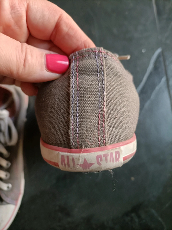 Converse All Star bajas mujer en gris y costuras rosas Vinted
