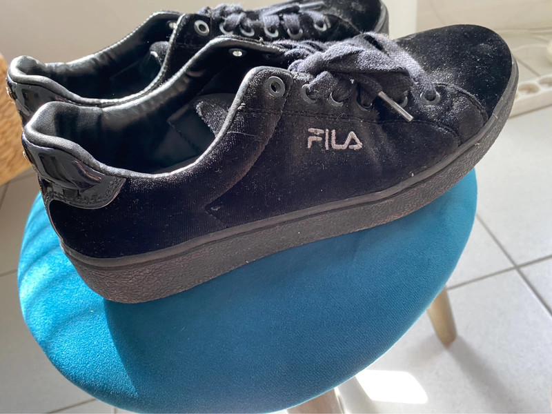 Chaussure fila noir Vinted