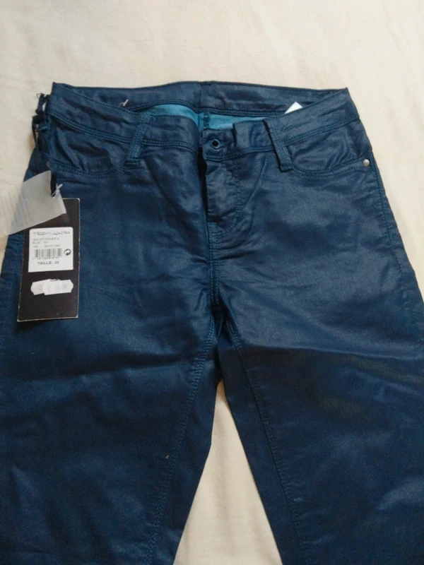 Pantalon bleu marine Teddy Smith taille 25 - photo numéro 2