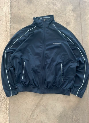 Champion vintage felpa blu, merk: Champion, staat: Heel goed, maat: L, € 29,99, € 32,19 inclusief Kopersbescherming