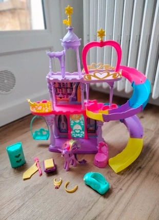 Château My Little Pony , marca: My Little Pony, estado: Muy bueno, tamaño: 4 años / 104 cm, 8,00 €, 9,10 € Protección al comprador incluida