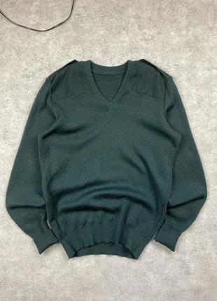 Pull militaire vert foncé – col V & renforts épaules/coudes L @498, marque: Vintage Dressing, état: Très bon état, taille: L, 20,00 €, 21,70 € Protection acheteurs incluse