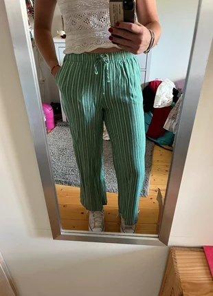 Pantalon large stradivarius à rayures, marca: Stradivarius, estado: Novo sem etiquetas, tamanho: M / 38 / 10, €13.00, €14.35 inclui Proteção do Comprador