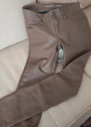 Pantalone ecopelle, marque: Rainbow, état: Très bon état, taille: XS / 34 / 6, 1,90 €, 2,70 € Protection acheteurs incluse