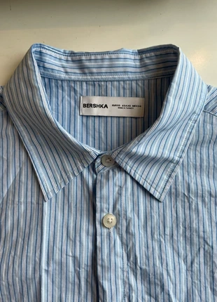 Chemise à rayures Bershka, merk: Bershka, staat: Heel goed, maat: XS, € 7,50, € 8,58 inclusief Kopersbescherming