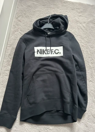 Nike hoodie, marque: Nike, état: Neuf sans étiquette, taille: M, 30,00 €, 32,20 € Protection acheteurs incluse