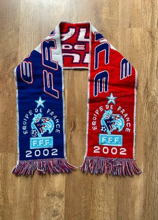 Écharpe de football Équipe de France 2002 *-50% sur tout mon dressing*, brand: FFF, condition: Very good, €4.50, €5.43 includes Buyer Protection