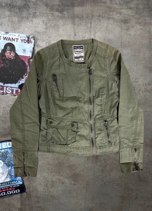 00s cropped asymetric army khaki jacket, marca: 2000’s, estado: Muito bom, tamanho: S / 36 / 8, €19.00, €20.65 inclui Proteção do Comprador Pro
