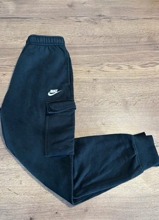 Jogging Nike, brand: Nike, condition: Very good, size: XS, €15.00, €16.45 includes Buyer Protection