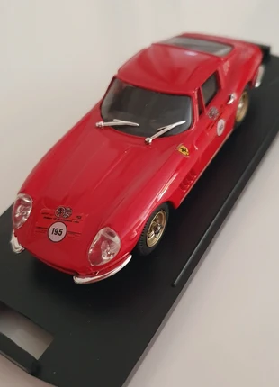 Ferrari 275GTB-4 n°195 année 1966 1/43 BEST, marke: BEST, zustand: Neu, mit Etikett, 39,00 €, 41,65 € inklusive Vinted-Käuferschutz