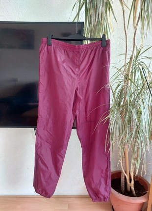 Retro 80s Nike Track Pants, merk: Nike, staat: Heel goed, maat: L, € 25,00, € 26,95 inclusief Kopersbescherming