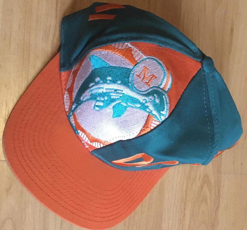 Miami dolphins snapback cap - Vinted