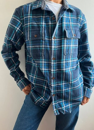 Magnifique chemise surchemise Old Navy vintage en flanelle taille M couleur bleue marine & blanche, marke: Old Navy, zustand: Sehr gut, größe: M, 9,99 €, 11,19 € inklusive Vinted-Käuferschutz