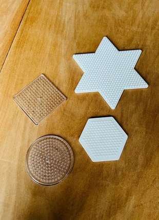Lot de 4 plaques pour perles à repasser hama en très bon état, marca: hama, estado: Muy bueno, tamaño: Talla única, 3,75 €, 4,64 € Protección al comprador incluida