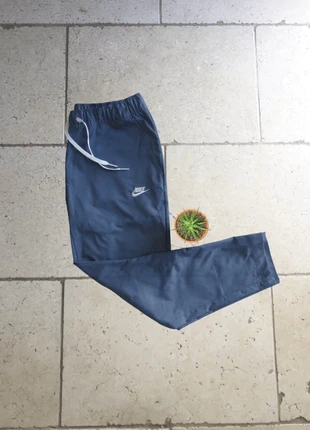 Pantalon jogging Nike Bleu, marke: Nike, zustand: Sehr gut, größe: M, 14,95 €, 16,40 € inklusive Vinted-Käuferschutz