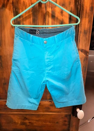 Short Volcom Corpo class, brand: Volcom, condition: Good, size: W28, €15.00, €16.45 includes Buyer Protection