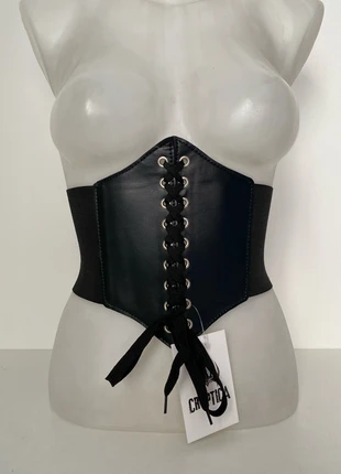 Ceinture de taille ajustable en simili cuir noir, marca: Cryptica, estado: Muy bueno, tamaño: Ajustable, 12,00 €, 13,30 € Protección al comprador Pro incluida