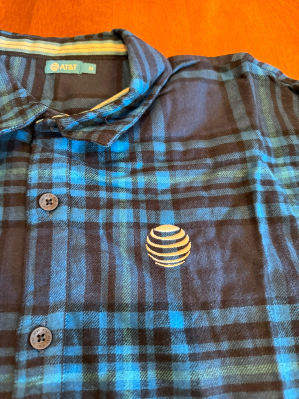 Men’s AT&T flannel 2