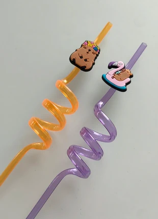 Lot de deux pailles capybara 🧡💜, état: Neuf sans étiquette, 1,90 €, 2,70 € Protection acheteurs incluse