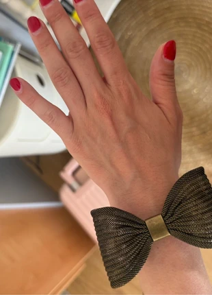 Bracelet vintage nœud doré – statement & chic, brand: Vintage, condition: Very good, €5.00, €5.95 includes Buyer Protection