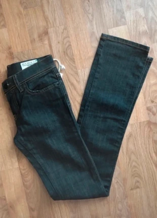 Jean noir, marque: Diesel, état: Neuf avec étiquette, taille: XXS / 32 / 4, 29,00 €, 31,15 € Protection acheteurs incluse