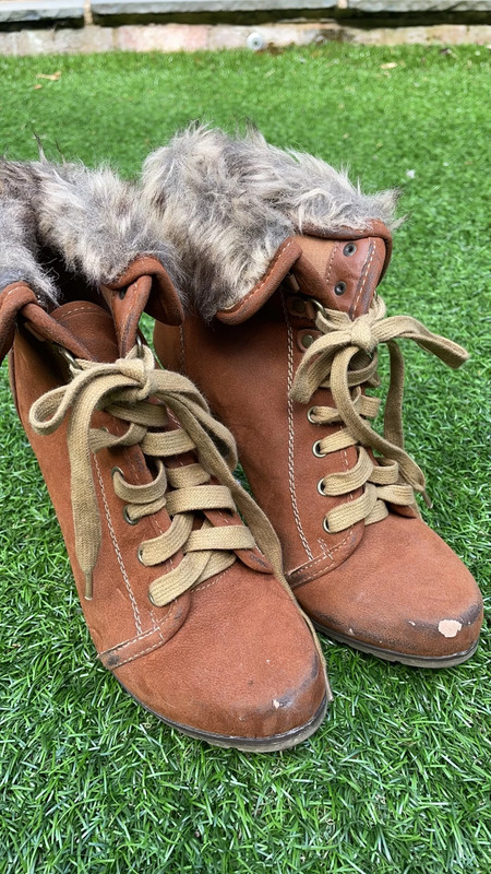 Dorothy Perkins High Brown Tan Ankle Boots with fur tr size 6 Vinted