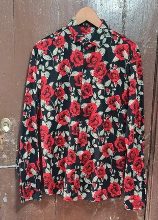 Unisex vintage red roses shirt, marque: Local, état: Très bon état, taille: L, 8,00 €, 9,10 € Protection acheteurs incluse