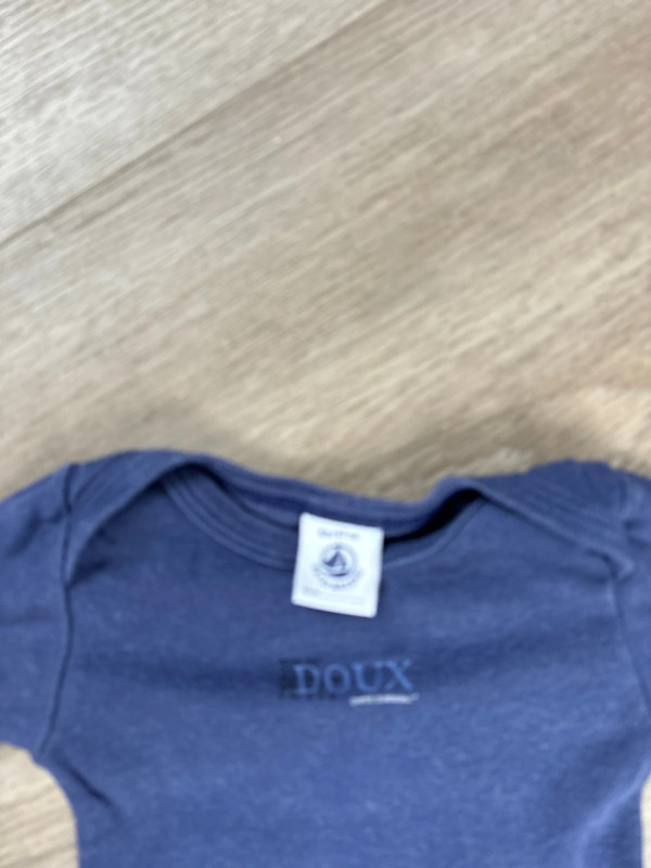 Lot de 2 bodys 6 mois - photo numéro 4