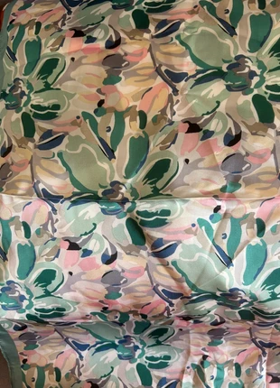 Foulard multicolore 65x65 cm – parfait pour l’été 🌞, marque: foulard, état: Très bon état, 8,00 €, 9,10 € Protection acheteurs incluse