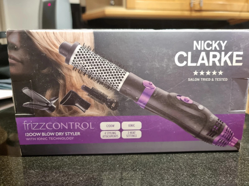 Nicky clarke frizz clearance control hair styler