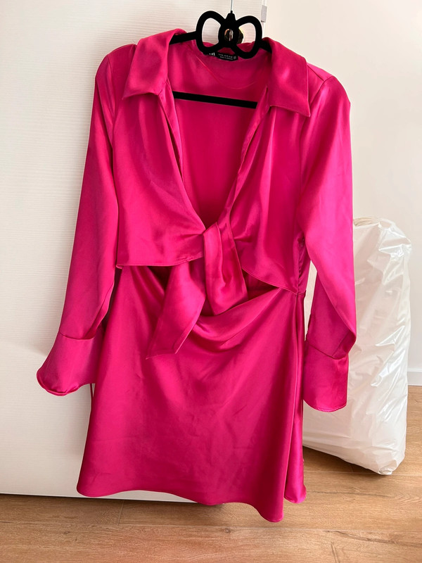 Zara 2025 vestito fucsia