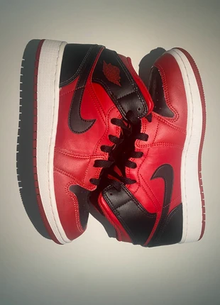 Nike AIR Jordan 1 Mid TAGLIA 38, marca: Jordan, estado: Muito bom, tamanho: 38, €39.99, €42.69 inclui Proteção do Comprador