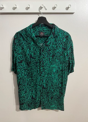 Camisa suelta Pull&Bear, marque: Pull & Bear, état: Très bon état, taille: M, 2,50 €, 3,33 € Protection acheteurs incluse