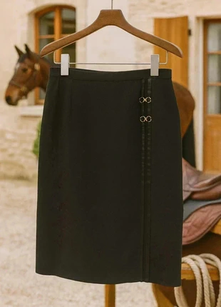 Jupe noire - taille 42 - détails dorée - vintage, marca: Vintage Dressing, estado: Muy bueno, tamaño: XL / 42 / 14, 9,00 €, 10,15 € Protección al comprador incluida