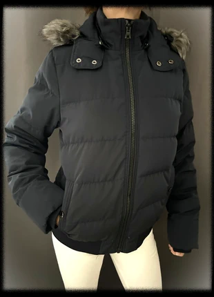 Doudoune femme Tommy Hilfiger plume duvet bleu marine capuche fourrure amovible - Taille S, marque: Tommy Hilfiger, état: Très bon état, taille: S / 36 / 8, 40,00 €, 42,70 € Protection acheteurs incluse