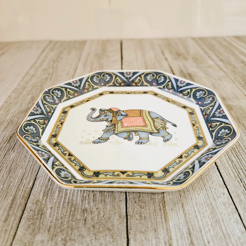 Vintage Blue Elephant Wedgewood Bone China 4.75" Octagonal Decorative Trinket Plate Jewelry Holder 1