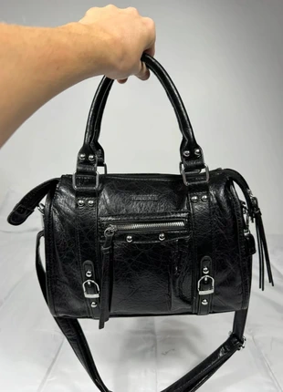 Sac à main femme noir effet cuir vintage cabas tendance chic pratique, staat: Heel goed, € 39,99, € 42,69 inclusief Kopersbescherming