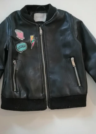 Bomber veste en cuir fille Zara, marca: Zara, estado: Muy bueno, tamaño: 4 años / 104 cm, 18,00 €, 19,60 € Protección al comprador incluida