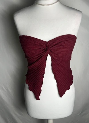 Top type vintage y2k aesthetic, brand: COQUETTE, condizioni: Ottime, taglia: M / IT 42 / EU 38, €8.00, €9.10 include la Protezione acquisti