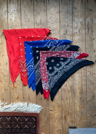 Bandanas/Foulards, 2€/pièce, brand: Vintage, condition: Very good, €2.00, €2.80 includes Buyer Protection