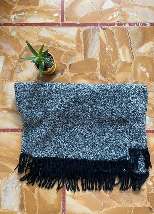 Mantella poncho, brand: Alcott, condizioni: Nuovo senza cartellino, taglia: Taglia unica, €5.00, €5.95 include la Protezione acquisti