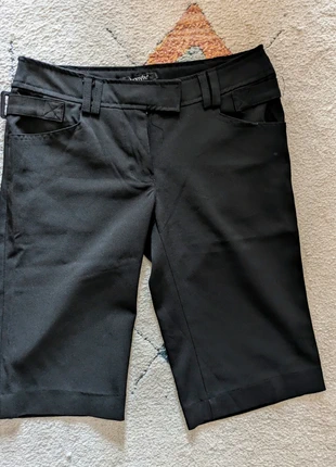 Bermuda noir habillé, brand: Jennyfer, condition: Very good, size: M / 38 / 10, €3.00, €3.85 includes Buyer Protection