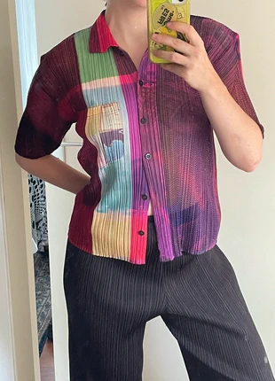 Pleats please Issey Miyake patch work buttons up, merk: Pleats Please Issey Miyake, staat: Nieuw zonder prijskaartje, maat: M / 38 / 10, € 174,00, € 183,40 inclusief Kopersbescherming