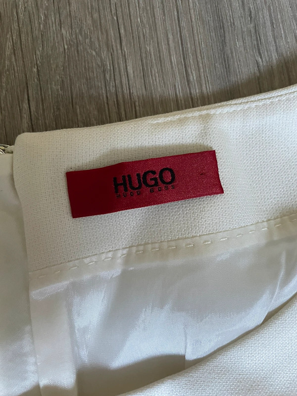Hugo Boss ruha 3