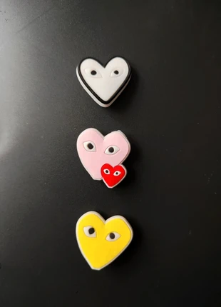 Lot de 3 jibbitz pour crocs, marca: Crocs, estado: Muy bueno, 12,00 €, 13,30 € Protección al comprador incluida